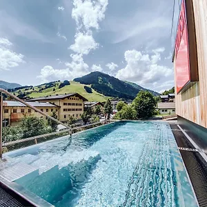 Thomsn & Saalbach-Hinterglemm
